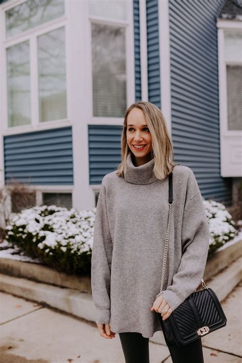 how to style long oversized sweater